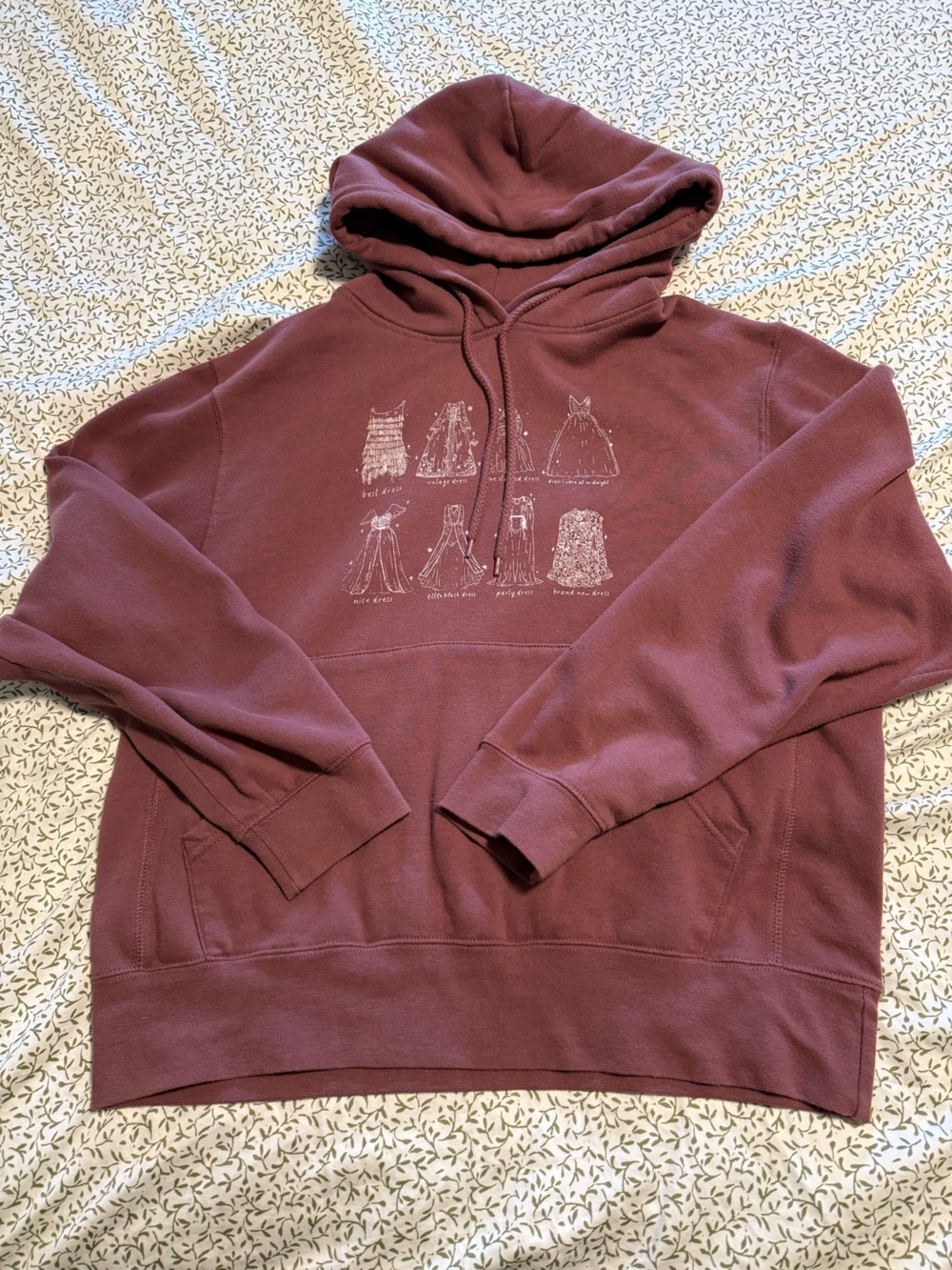 Taylor Swift famous dresses sweatshirt